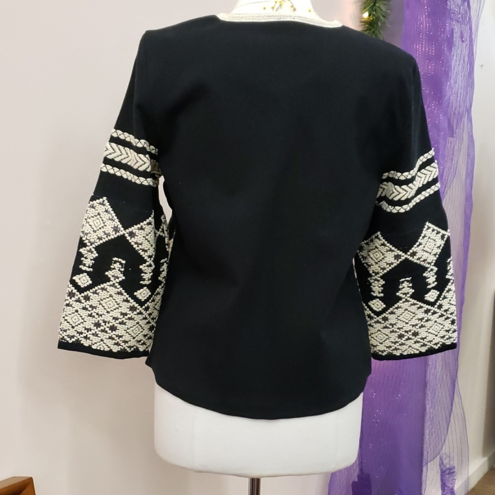 Sacred Thread Black / Ivory Jacket - Picture 2 of 5